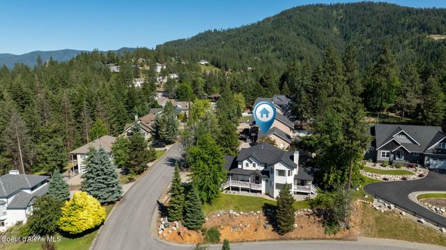 2304 E GRANDVIEW DR, Coeur D'alene, ID 83815