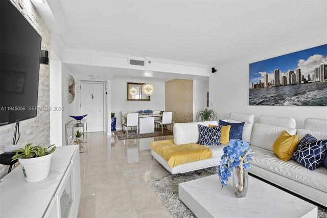 1000 Island Boulevard 312, Aventura, FL 33160