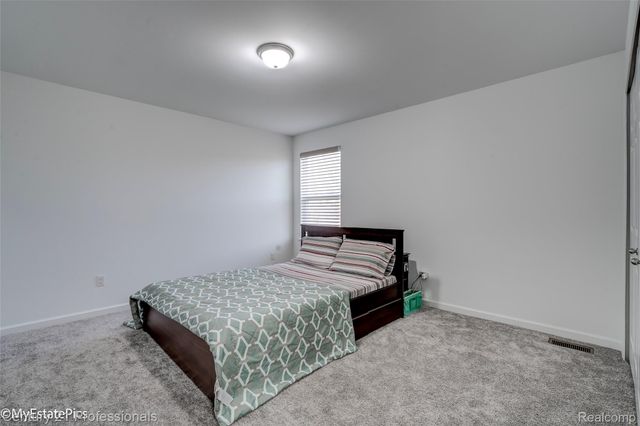 58775 Gidran Drive, South Lyon, MI 48178