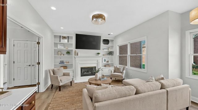 3525 Hurstbourne Ridge Blvd, Louisville, KY 40299