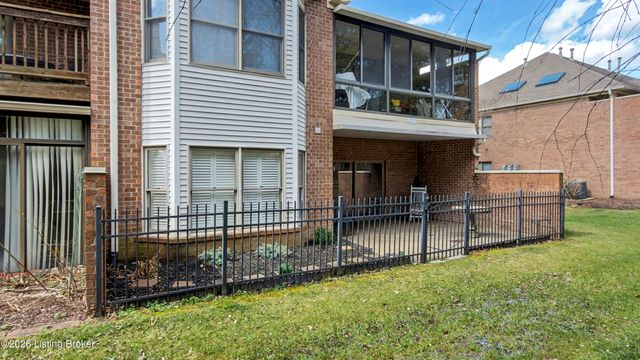 3525 Hurstbourne Ridge Blvd, Louisville, KY 40299