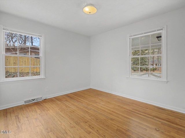 103 Yorktown Drive, Chapel Hill, NC 27516