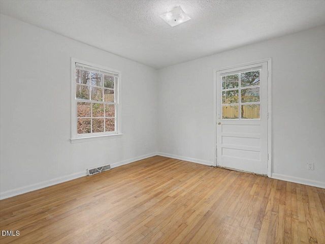 103 Yorktown Drive, Chapel Hill, NC 27516