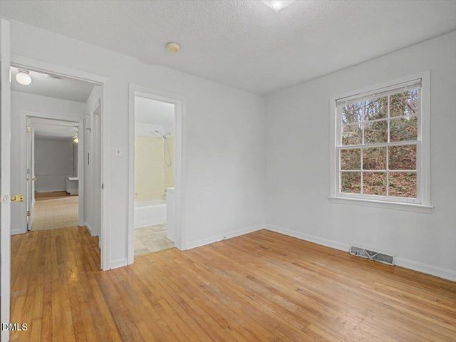 103 Yorktown Drive, Chapel Hill, NC 27516