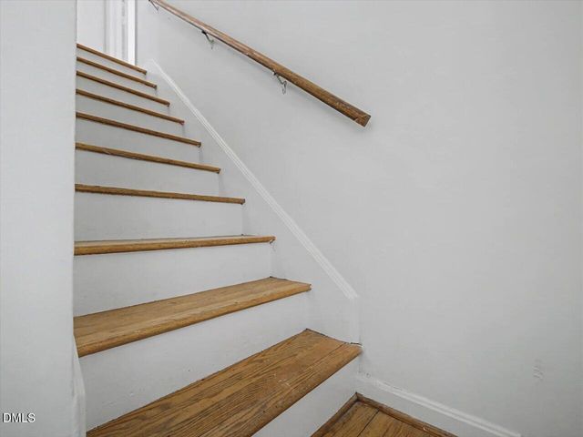 103 Yorktown Drive, Chapel Hill, NC 27516