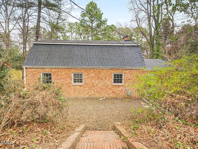 103 Yorktown Drive, Chapel Hill, NC 27516