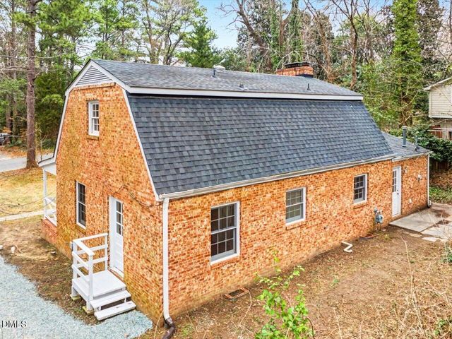 103 Yorktown Drive, Chapel Hill, NC 27516