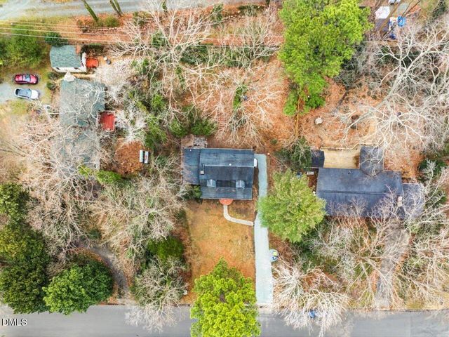 103 Yorktown Drive, Chapel Hill, NC 27516