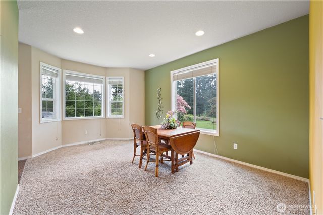 2208 Coal Creek Road, Longview, WA 98632