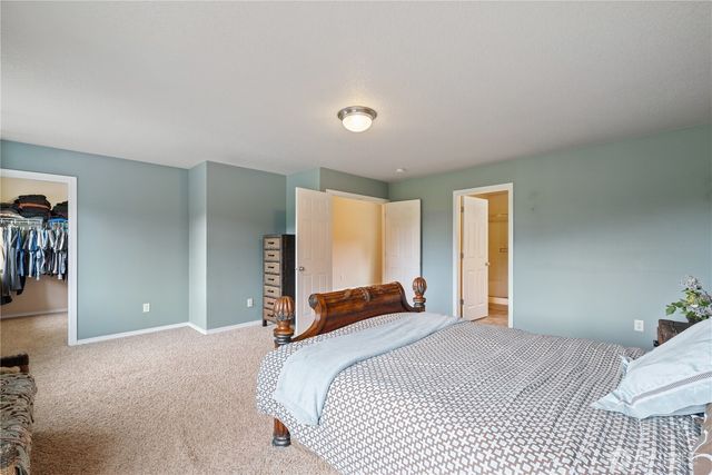 2208 Coal Creek Road, Longview, WA 98632