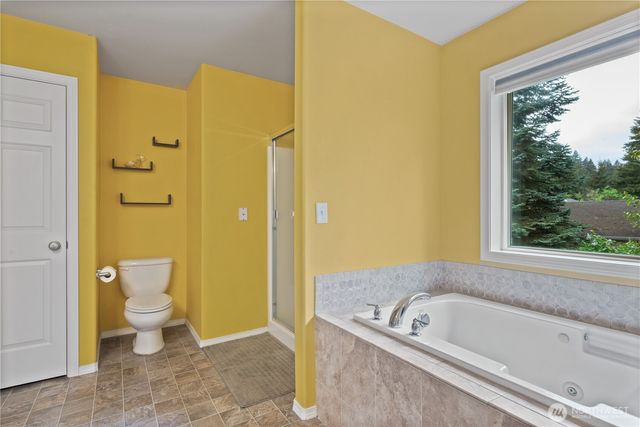 2208 Coal Creek Road, Longview, WA 98632