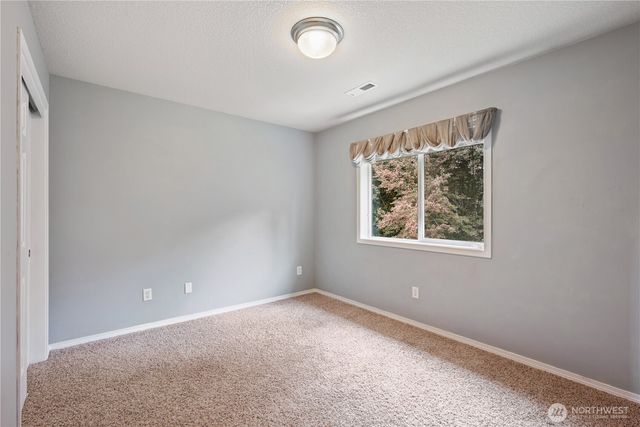 2208 Coal Creek Road, Longview, WA 98632