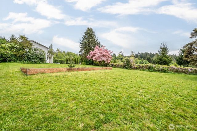 2208 Coal Creek Road, Longview, WA 98632