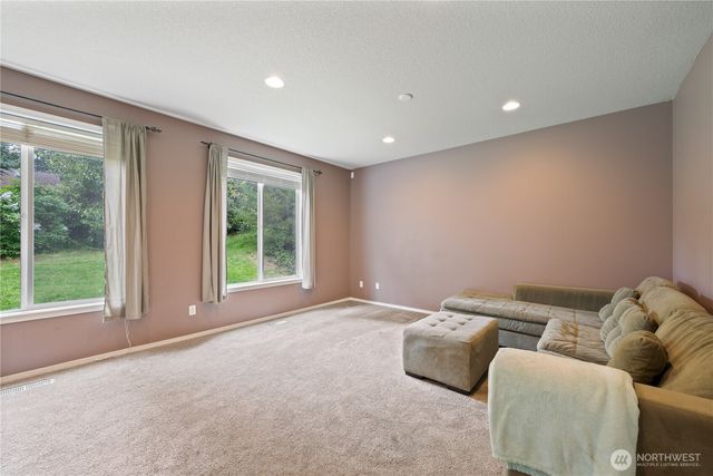 2208 Coal Creek Road, Longview, WA 98632