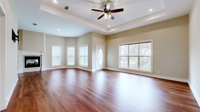 6011 Ocala Rd, Murfreesboro, TN 37128