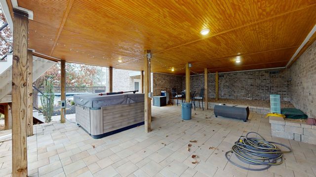 6011 Ocala Rd, Murfreesboro, TN 37128