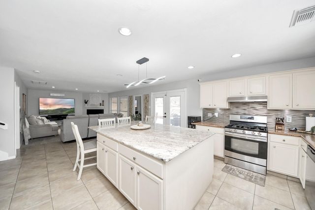 3126 Silverstag Trail Lane, Houston, TX 77073