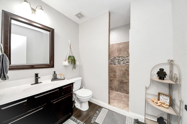 3126 Silverstag Trail Lane, Houston, TX 77073