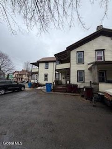 1 Lincoln Street, Gloversville, NY 12078