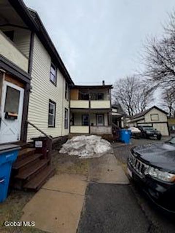 1 Lincoln Street, Gloversville, NY 12078