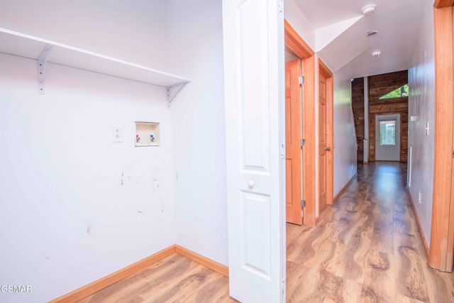 514 Indian Gap Rd, Sevierville, TN 37862