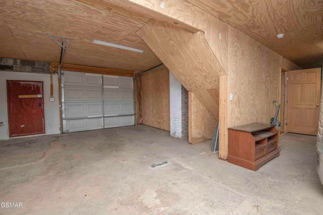 514 Indian Gap Rd, Sevierville, TN 37862