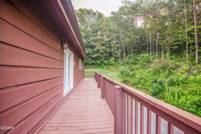 514 Indian Gap Rd, Sevierville, TN 37862