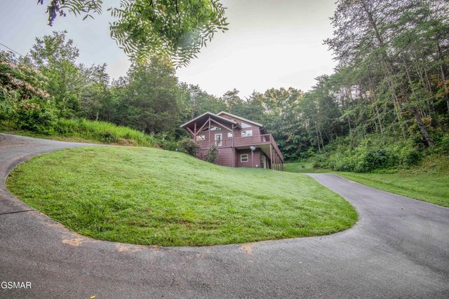 514 Indian Gap Rd, Sevierville, TN 37862