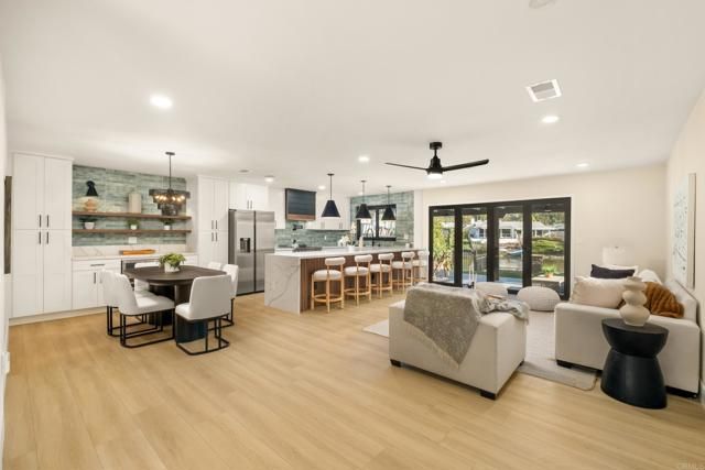 1453 La Habra Drive, San Marcos, CA 92078