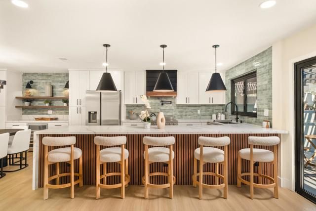 1453 La Habra Drive, San Marcos, CA 92078