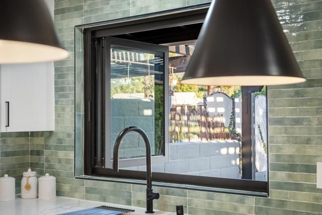 1453 La Habra Drive, San Marcos, CA 92078