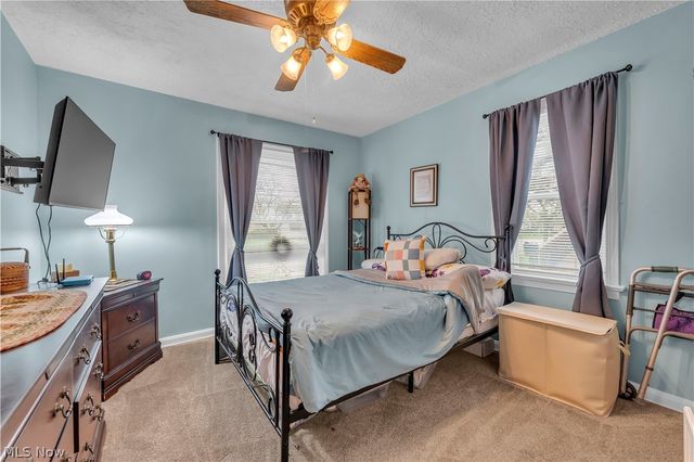 13004 Rockside Road, Garfield Heights, OH 44125