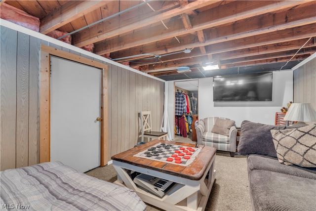 13004 Rockside Road, Garfield Heights, OH 44125