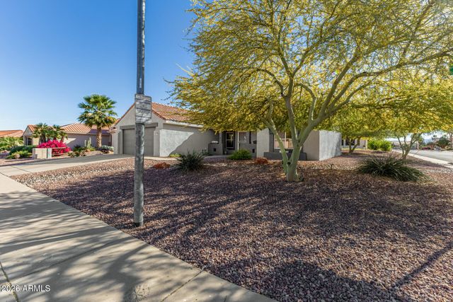 15363 W BLACK GOLD Lane, Sun City West, AZ 85375