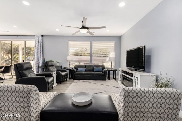 15363 W BLACK GOLD Lane, Sun City West, AZ 85375