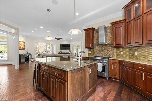 2336 Spindrift RD, Virginia Beach, VA 23451