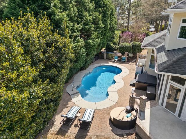 2336 Spindrift RD, Virginia Beach, VA 23451