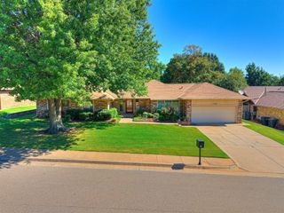 1905 Walking Sky Road, Edmond, OK 73013