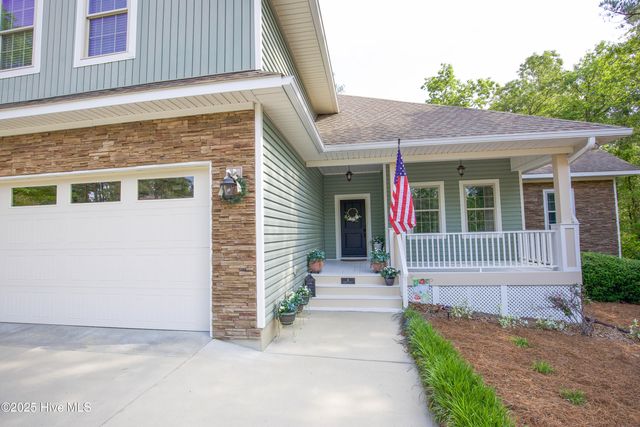 4 Cordelia Way, Vass, NC 28394