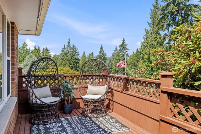 16613 19th Avenue SW, Burien, WA 98166