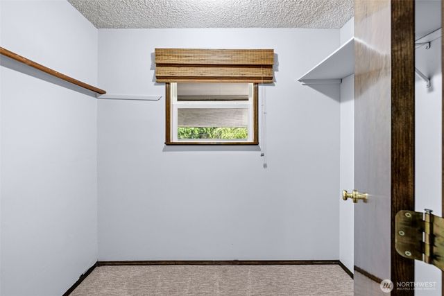 16613 19th Avenue SW, Burien, WA 98166