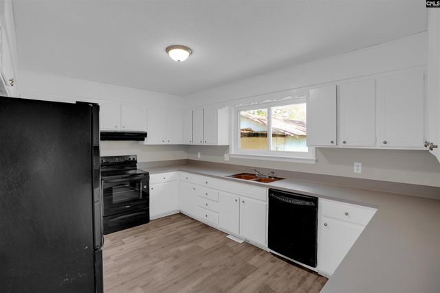 2125 Rolling Hills Road, Columbia, SC 29210