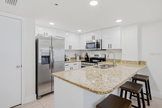 19440 GULF BOULEVARD 105, Indian Shores, FL 33785