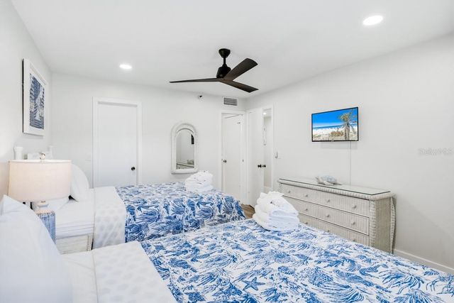 19440 GULF BOULEVARD 105, Indian Shores, FL 33785