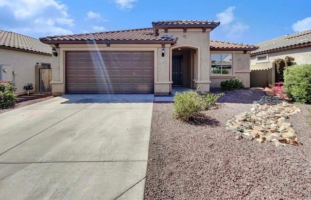 6418 W Mark Lane, Phoenix, AZ 85083