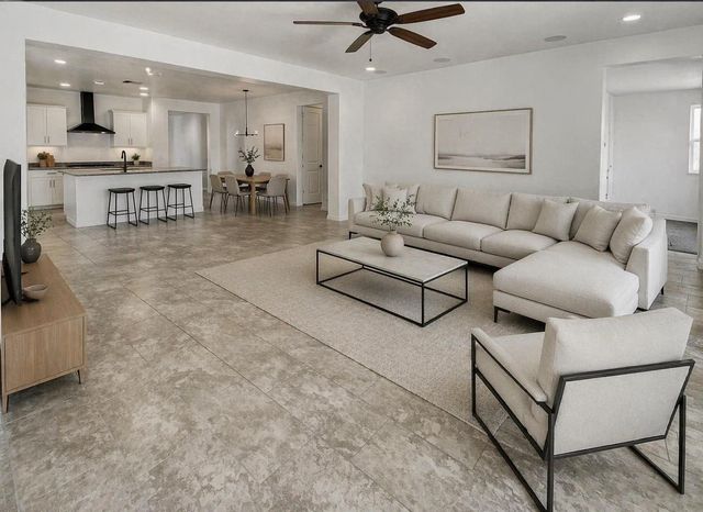 6418 W Mark Lane, Phoenix, AZ 85083