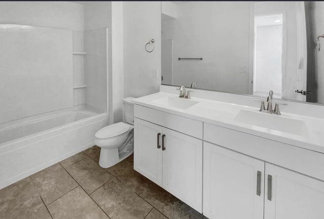 6418 W Mark Lane, Phoenix, AZ 85083