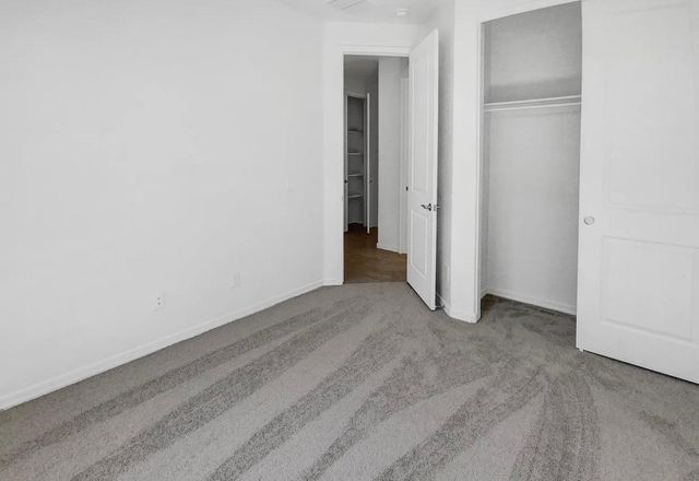 6418 W Mark Lane, Phoenix, AZ 85083