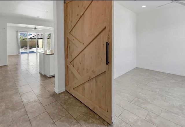 6418 W Mark Lane, Phoenix, AZ 85083