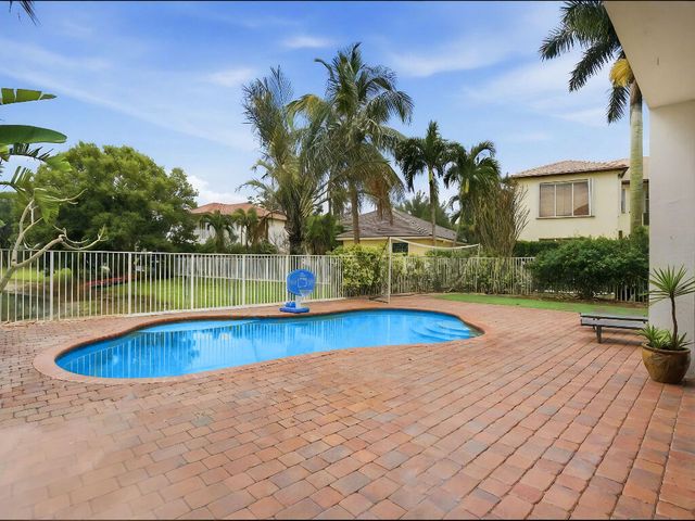7384 Moneta Street, Lake Worth, FL 33467
